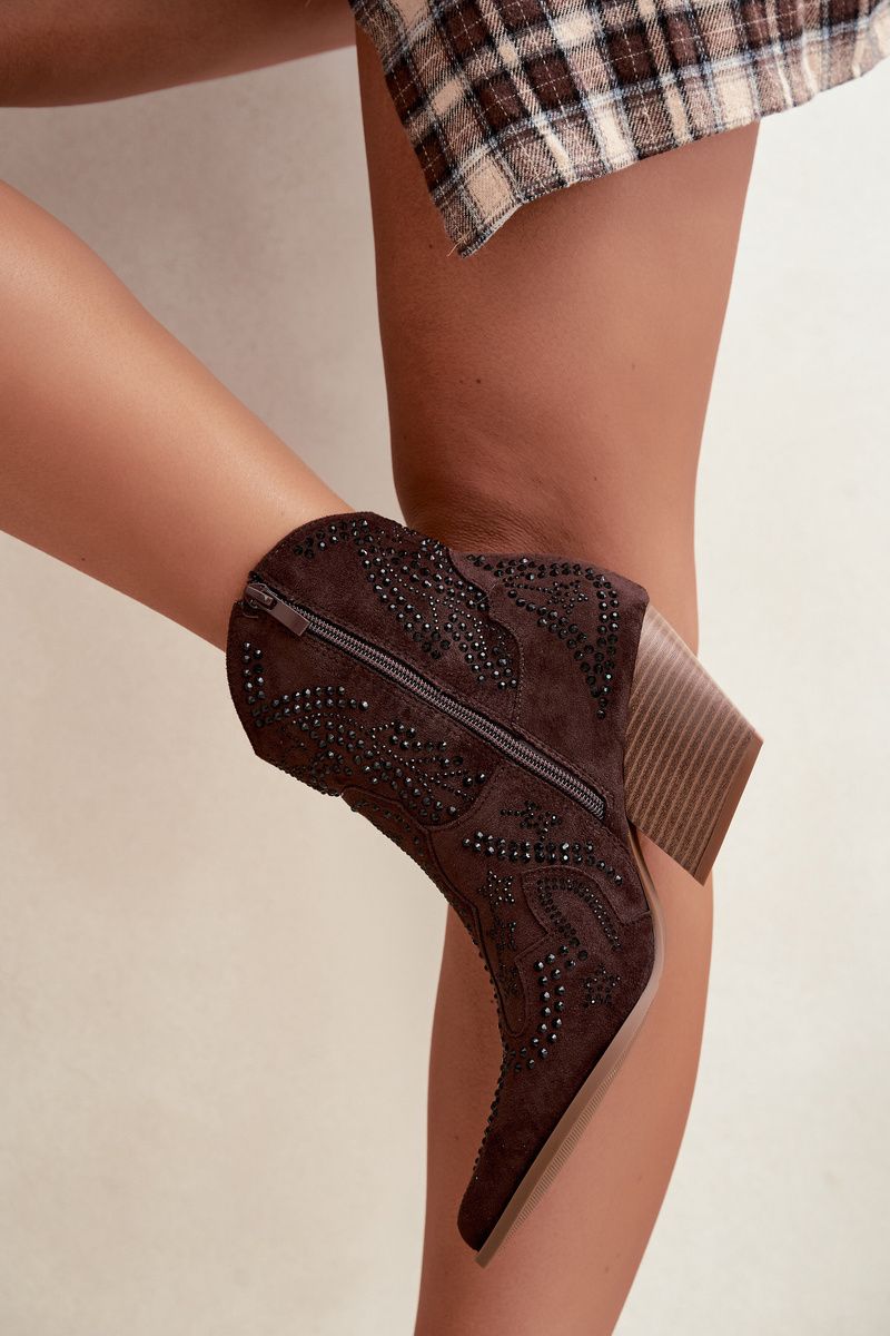 Stiefelette mit schwarzer Verzierung, braune Wildlederoptik