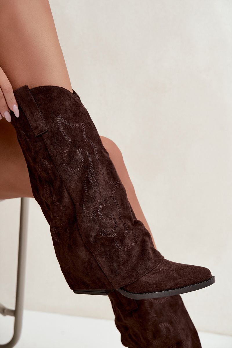 Braune Cowboy-Stiefel aus Velourslederimitat mit umgeschlagenem Schaft und Blockabsatz