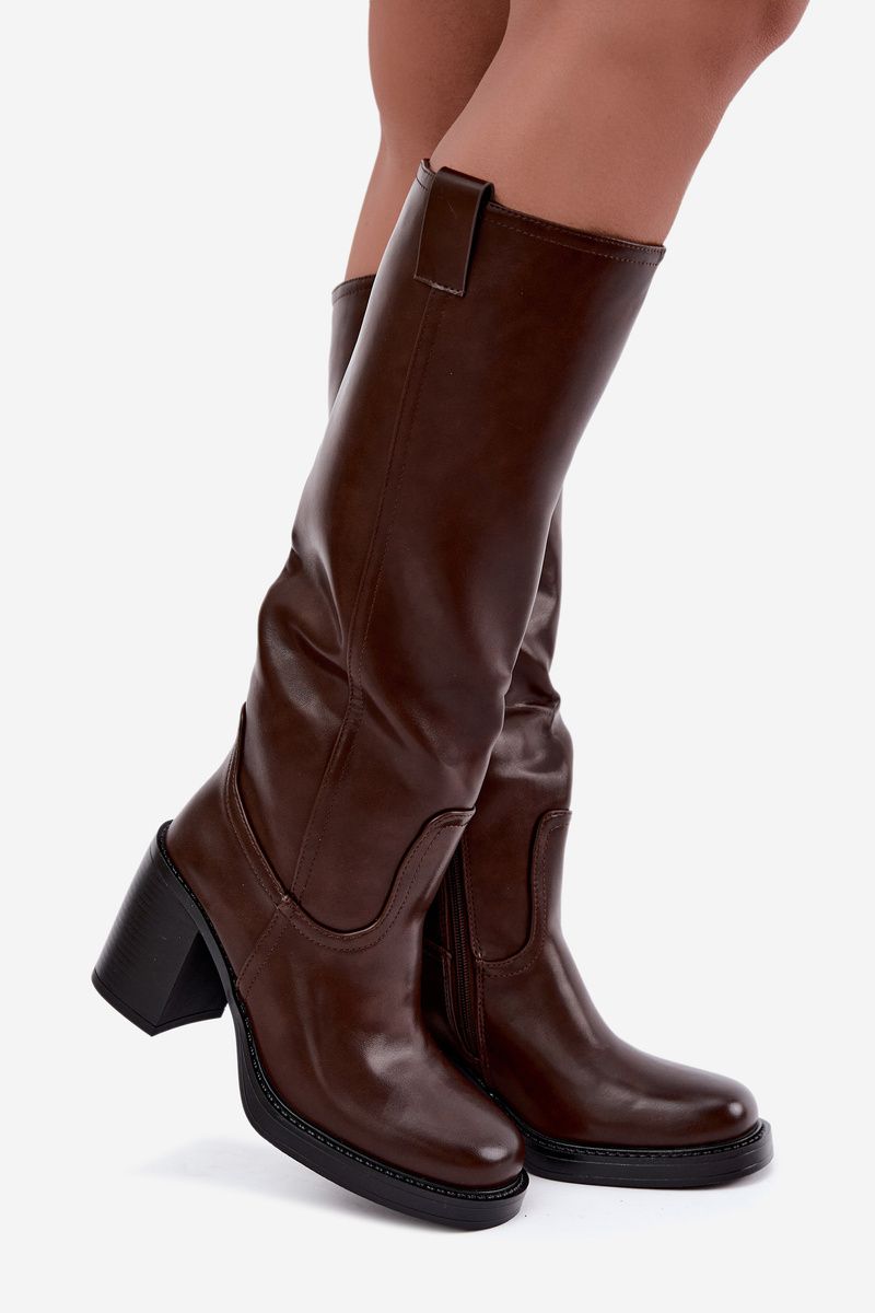 Gefütterte braune Stiefel mit Blockabsatz aus Kunstleder
