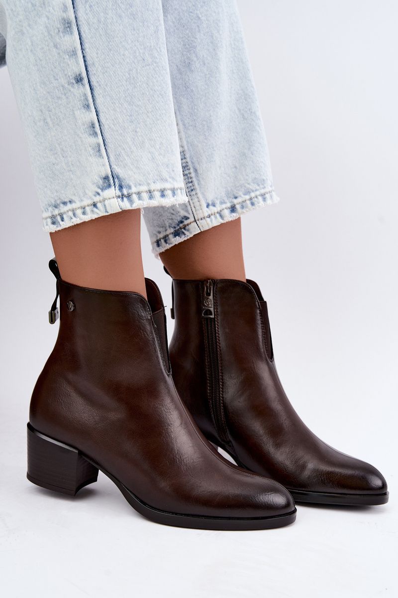 Gefütterte Stiefelette mit Blockabsatz, braun