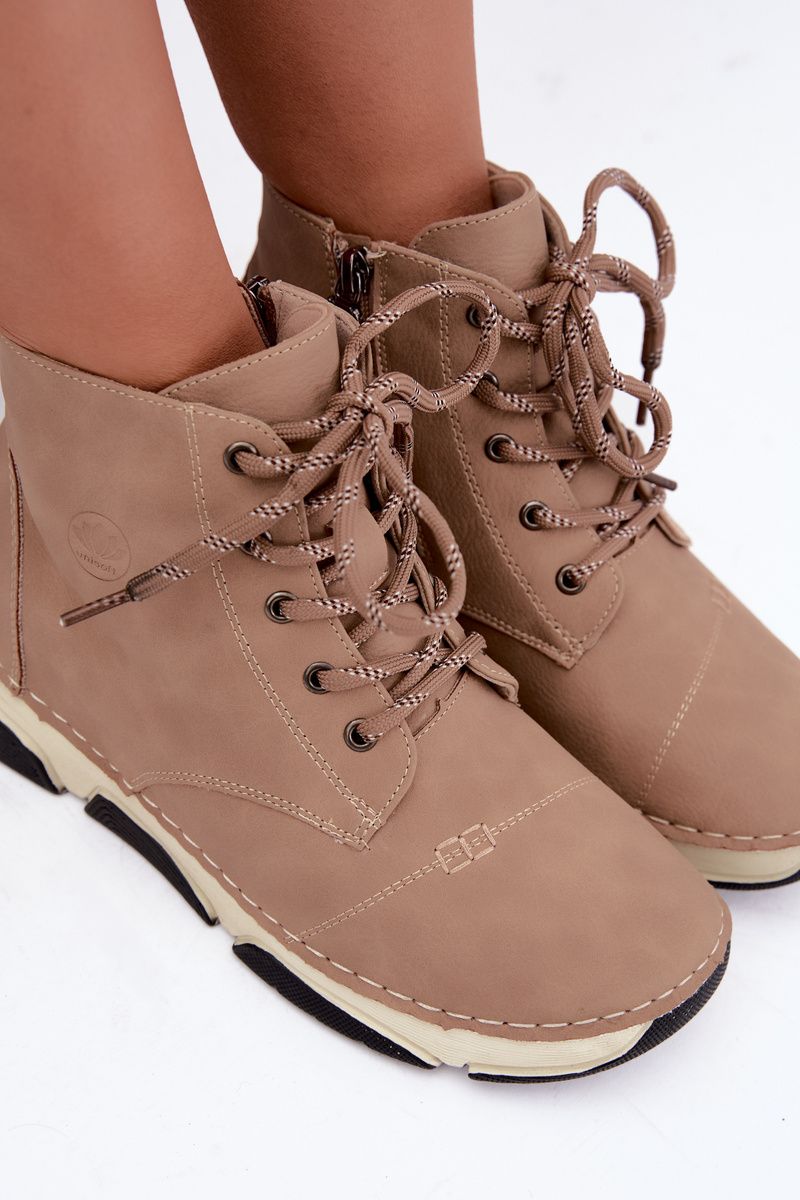 Beige gefütterte Stiefelette mit Plateau