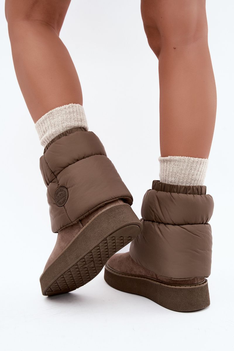 Beige Schneestiefel aus Veloursleder mit Plateau