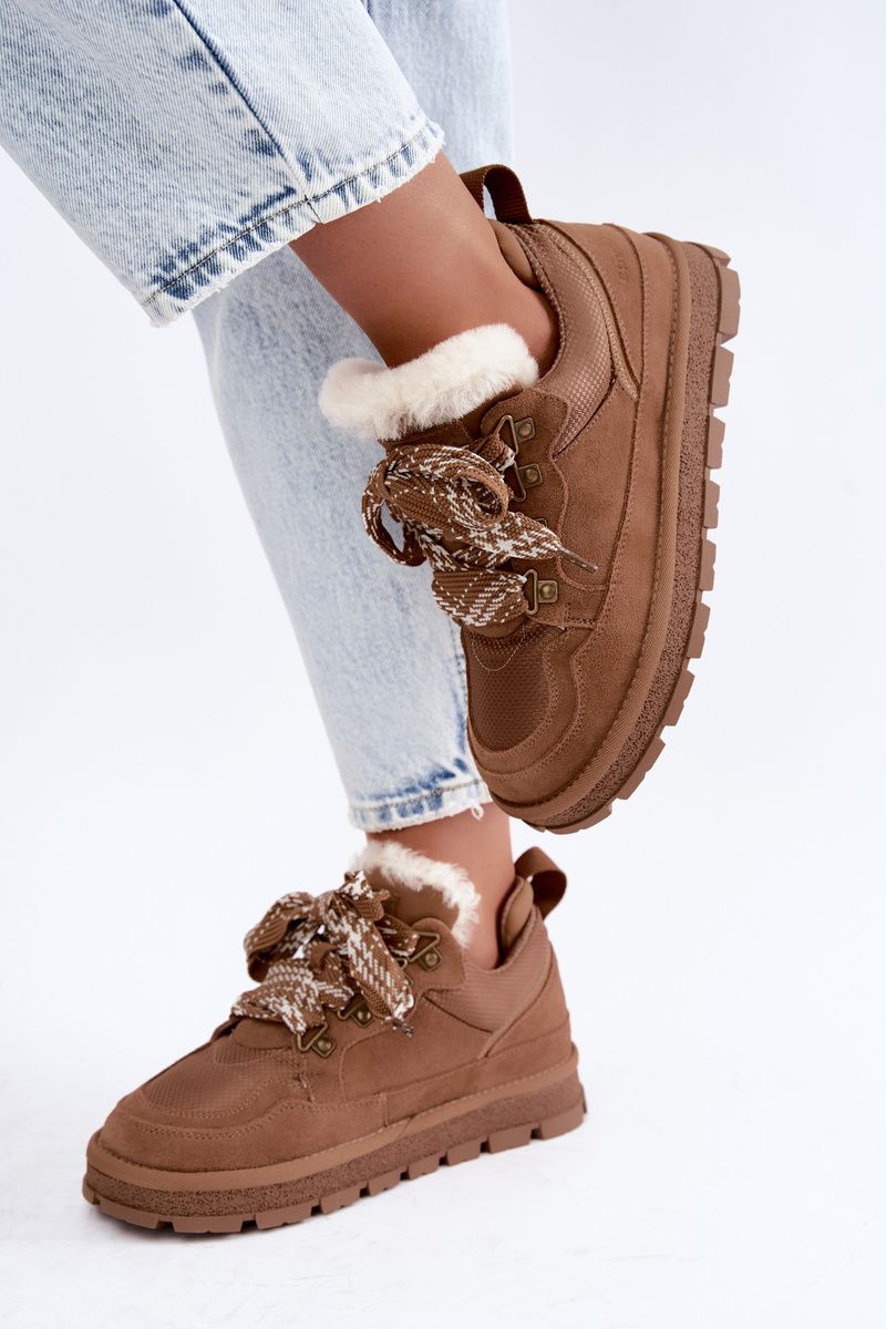 Schnürbare Schneestiefel aus Veloursleder