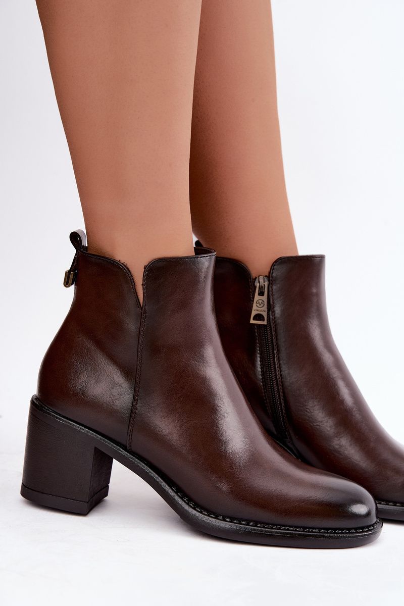 Gefütterte Stiefelette mit Blockabsatz, braun