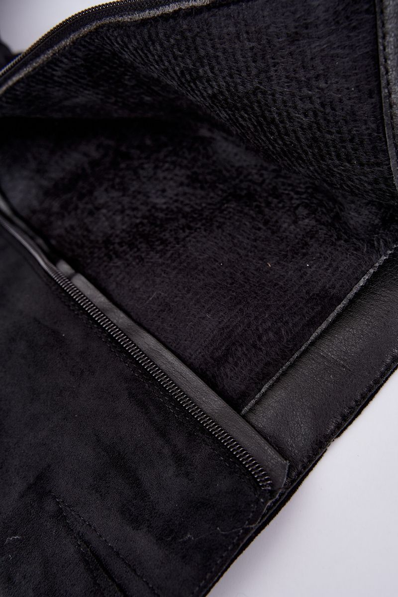 Gefütterte schwarze Overknee-Stiefel aus Veloursleder mit niedrigem Absatz
