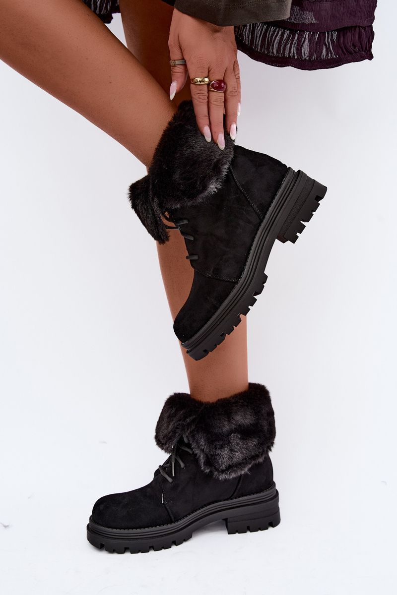 Schwarze gefütterte Ankle-Boots aus Wildlederimitat