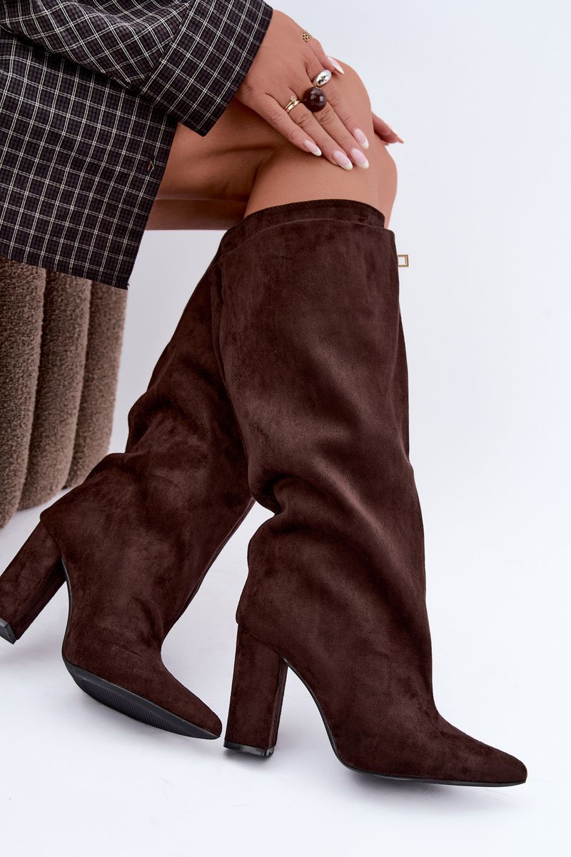 Gefütterte Overknee-Stiefel aus Veloursleder mit Blockabsatz, braun