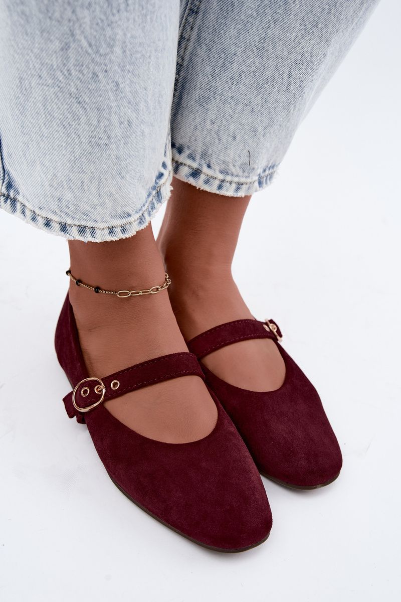 Bordeauxrote Mary Jane Ballerina aus Velourslederimitat
