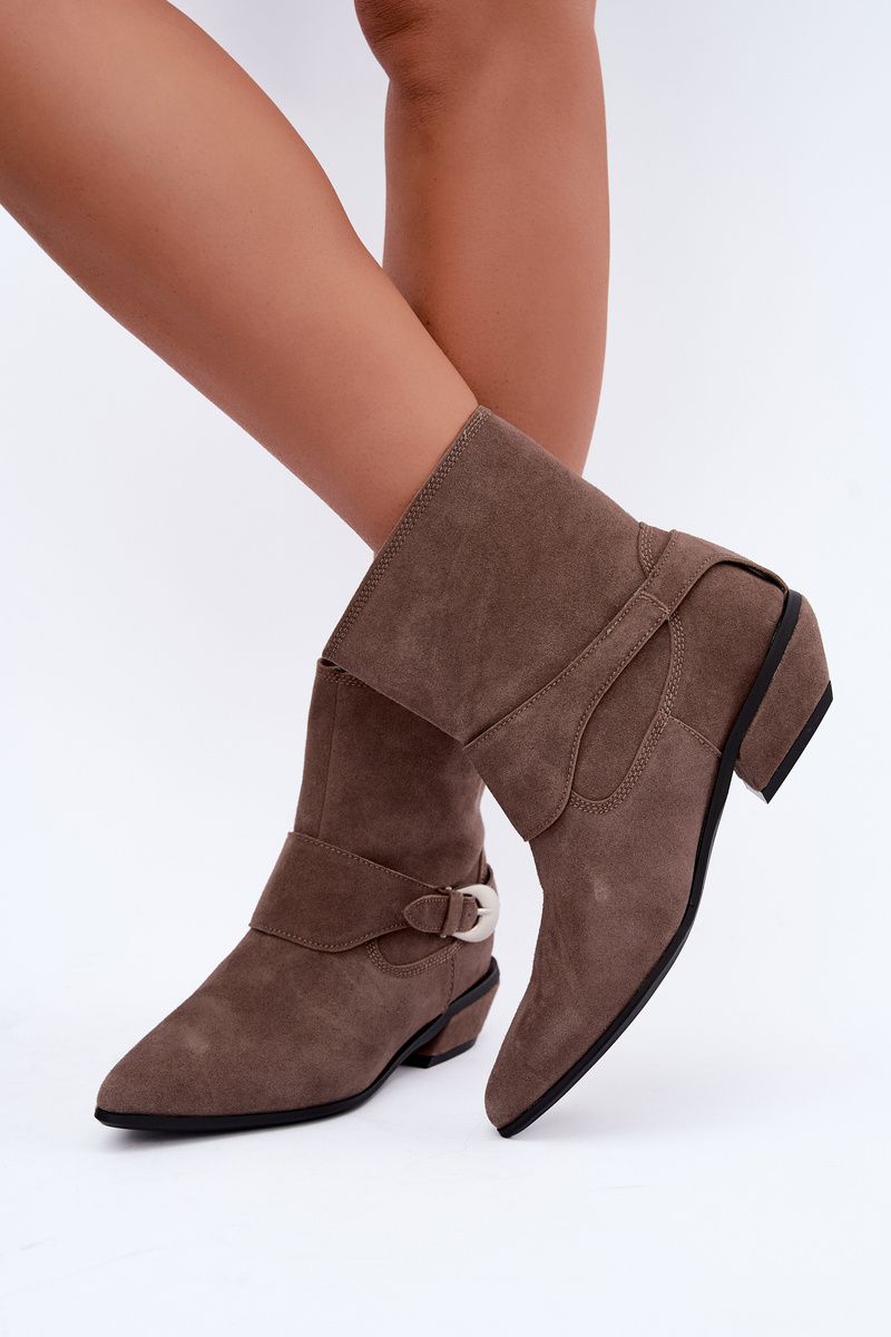 Gefütterte beige Stiefelette aus Wildleder
