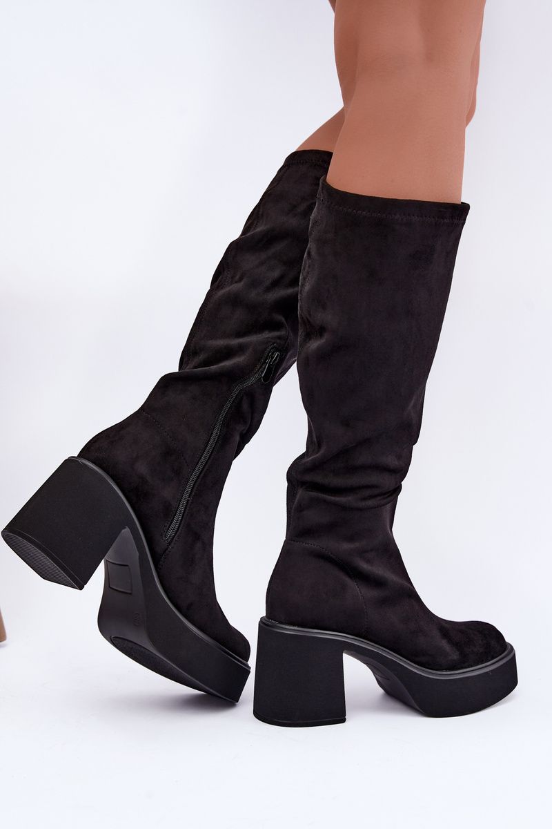 Schwarze Overknee-Stiefel mit Plateau und Blockabsatz