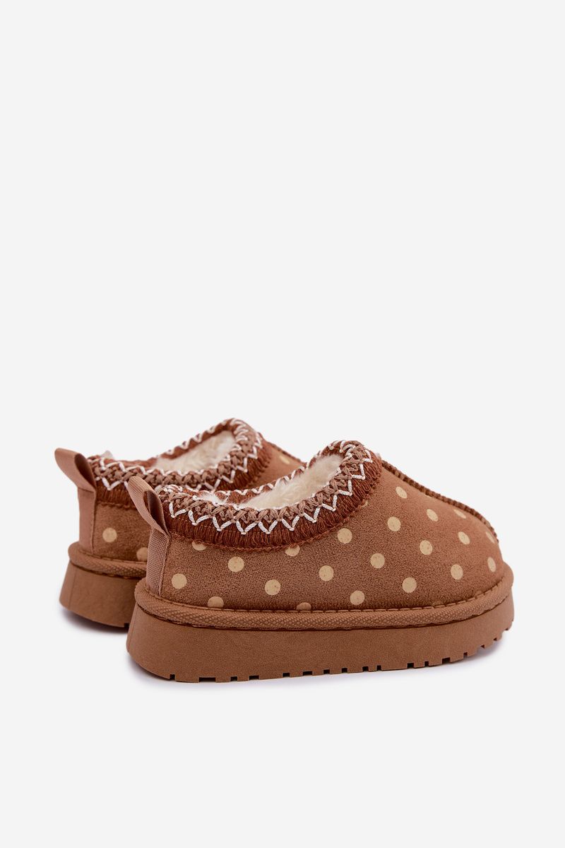 Braune Winterstiefel mit Stickerei und Punkten