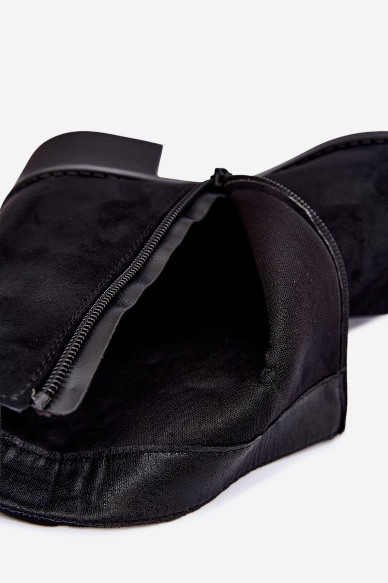 Schwarze Stiefelette mit niedrigem Blockabsatz und Reißverschluss