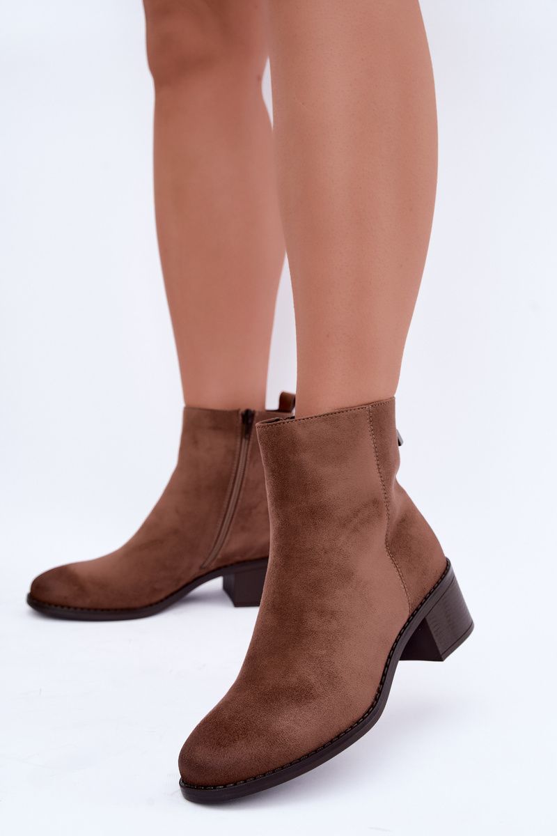 Beige Stiefelette mit niedrigem Blockabsatz, Reißverschluss und warmem Futter