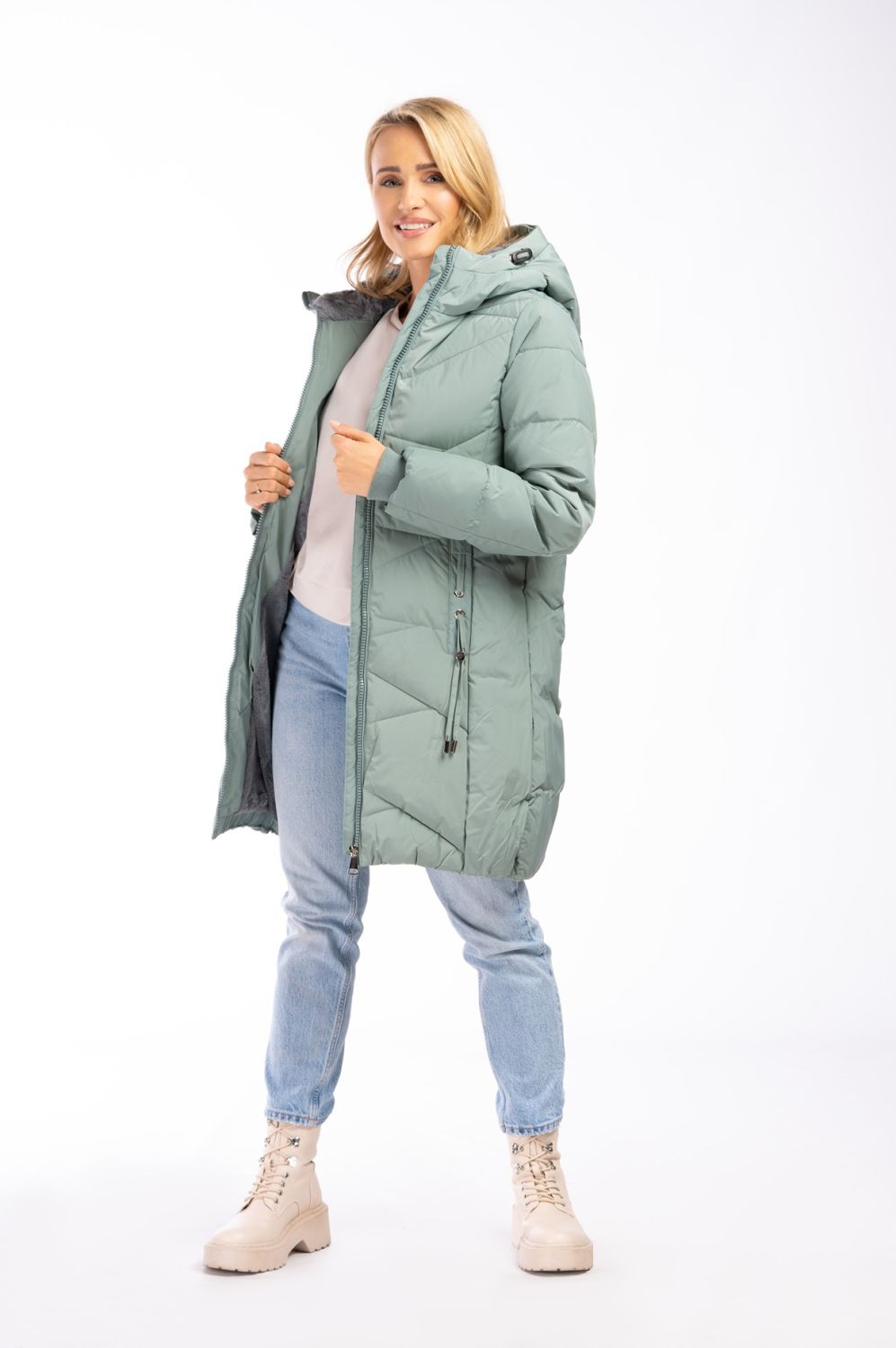 Warme Winterjacke in verlängertem Schnitt Mintgrün