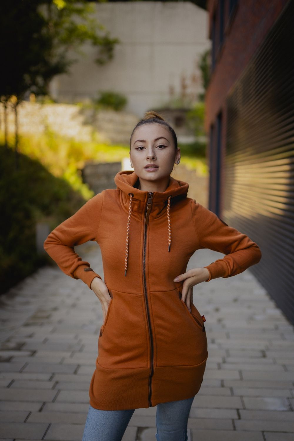 Sweatjacke mit Reißverschluss terakota