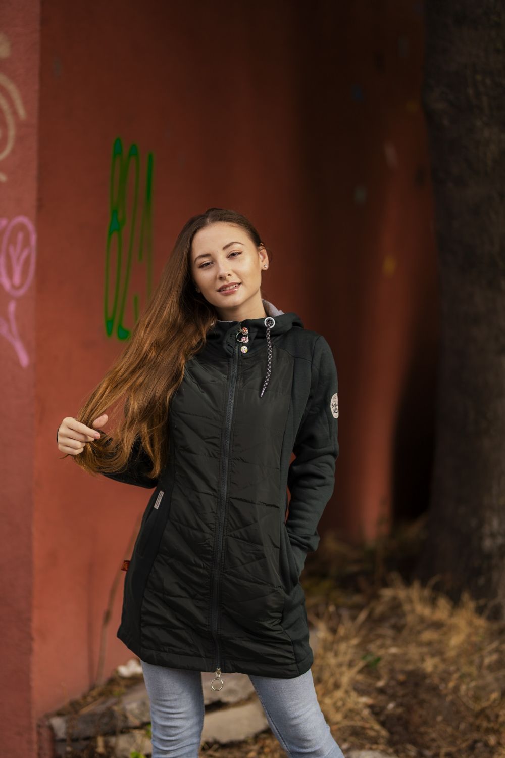 Sweatjacke in langer Form schwarz