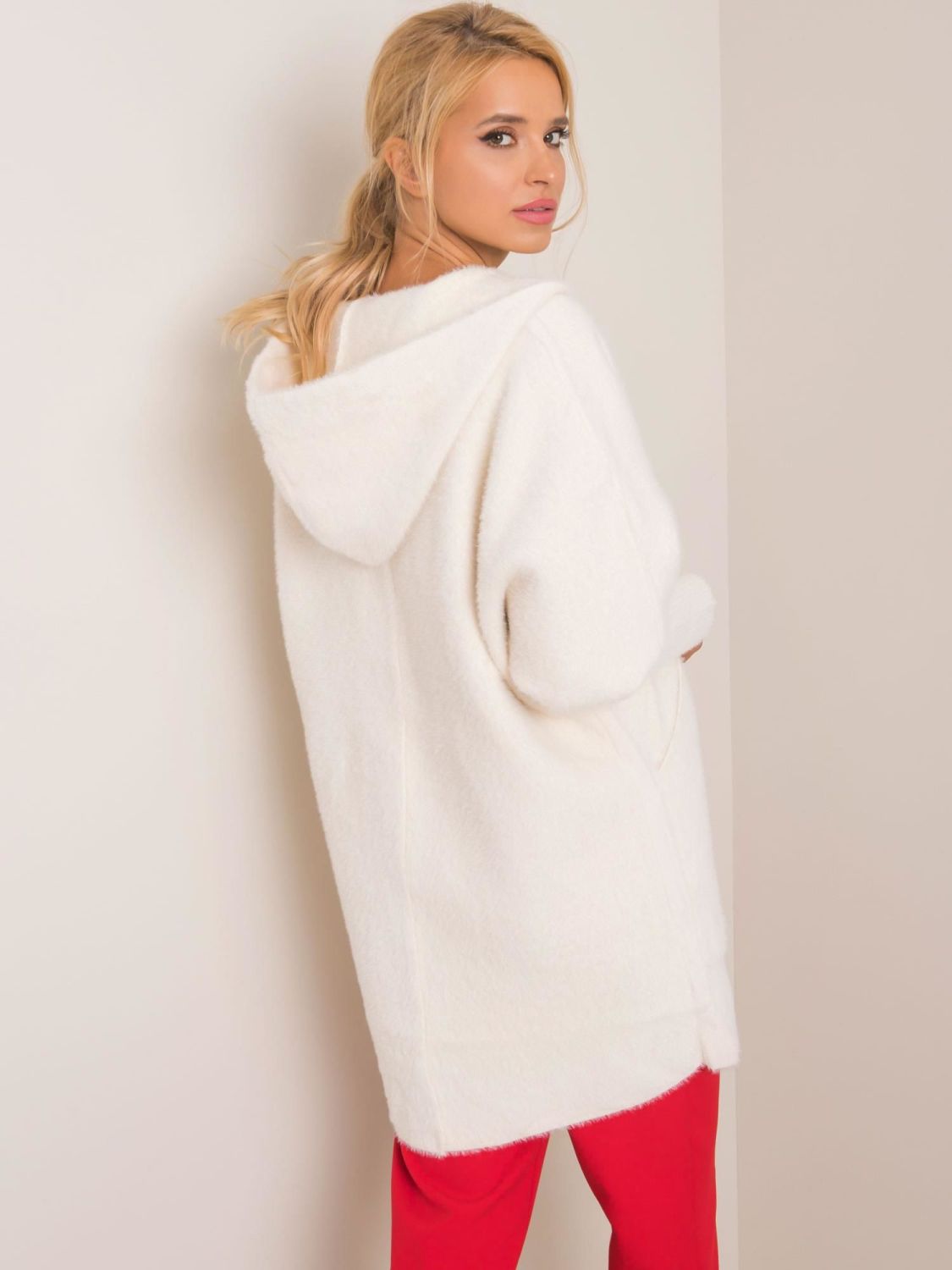 Ecru Alpaka Mantel mit Kapuze