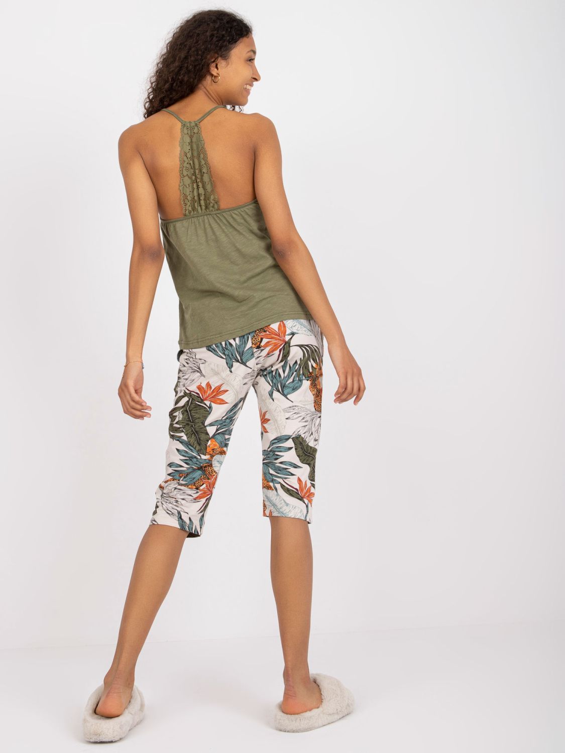 Damen-Set mit Spitze und Taschen