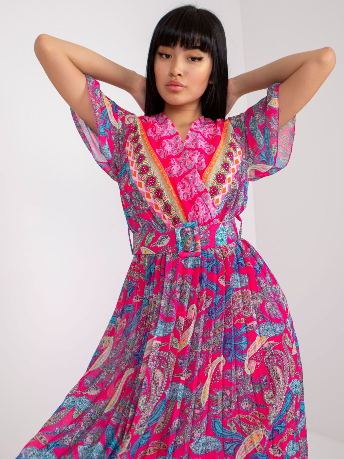 Ausgestellte Kleid in dunkelpink