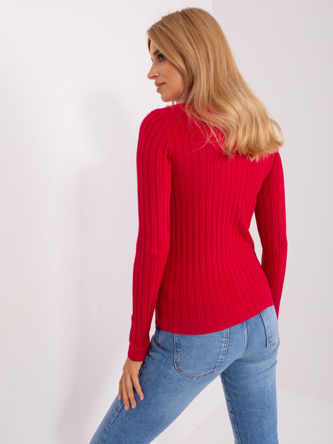 Roter Damenpullover mit Rollkragen aus Viskose