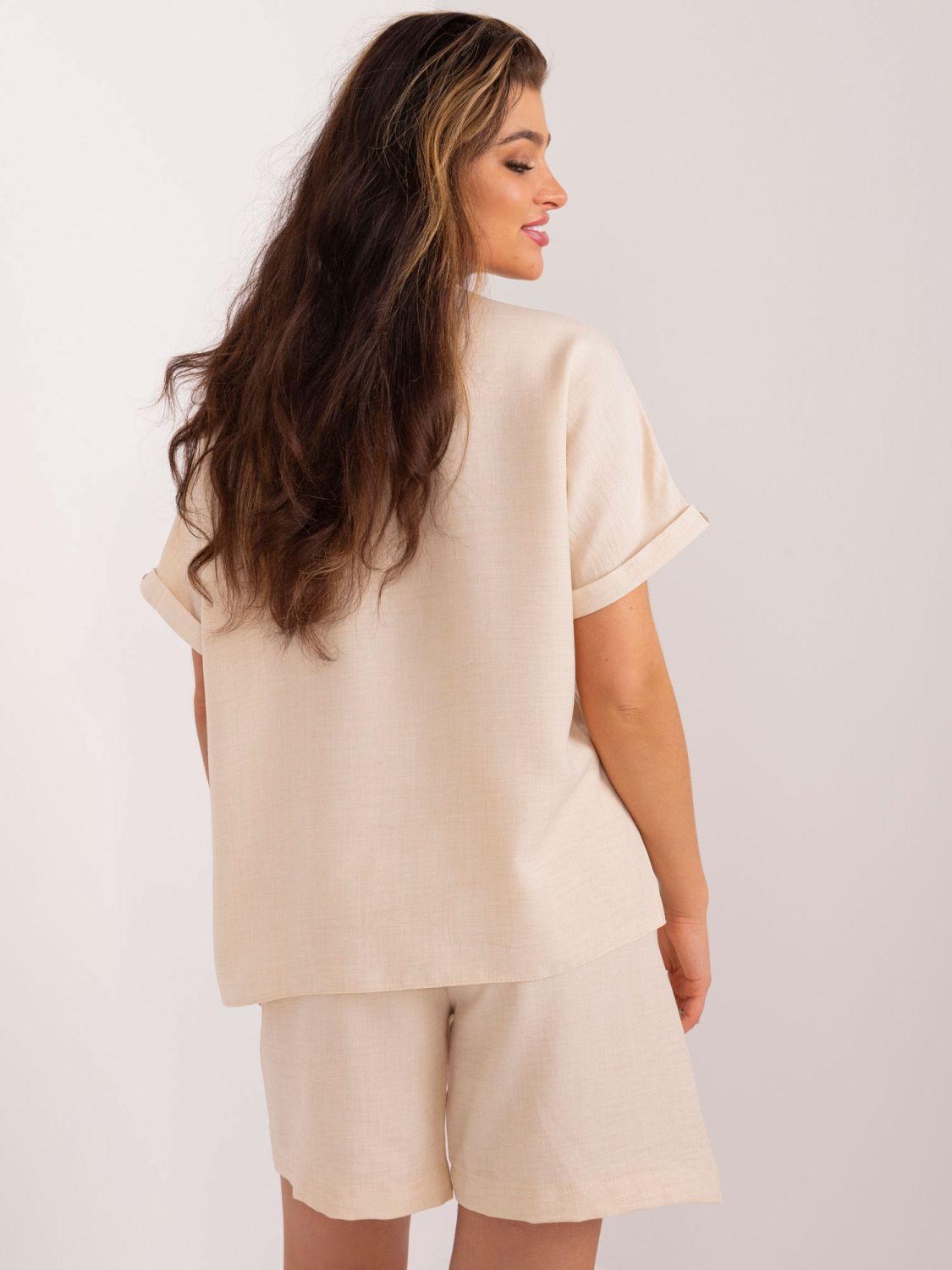 Stylisches Set in hellem Beige