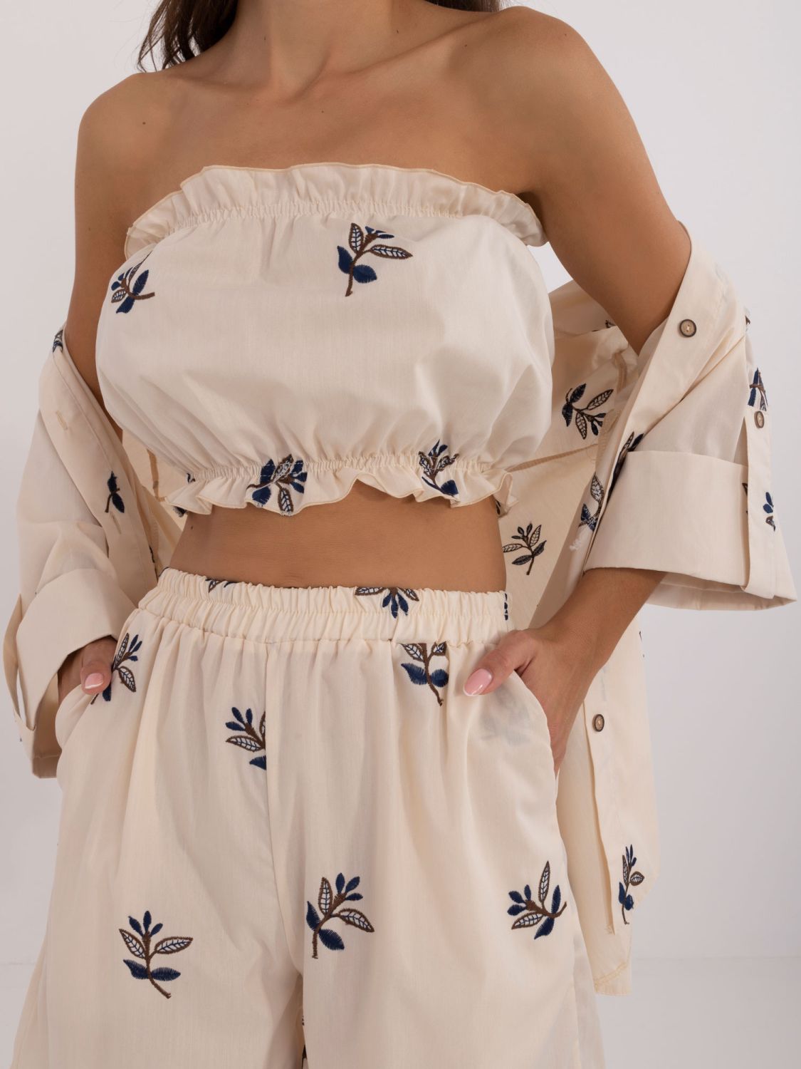 Stylisches Set in hellem Beige