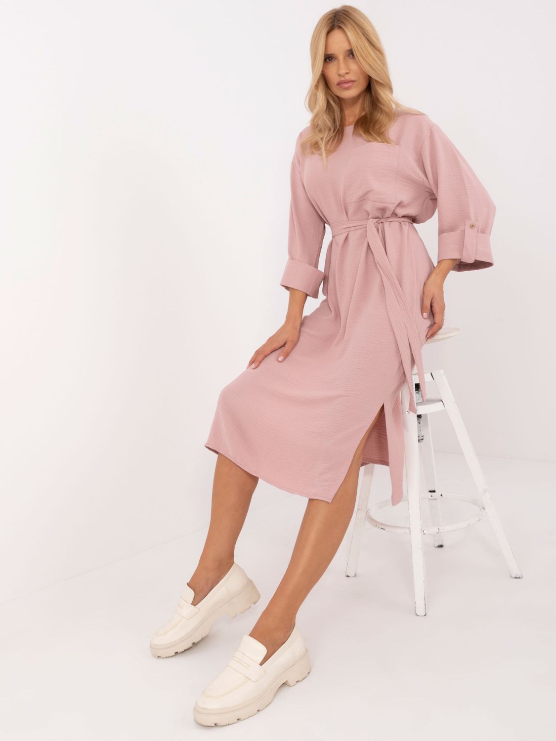Elegantes Midi-Kleid in Dunkelrosa