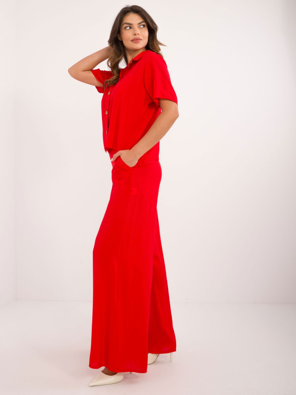Stylisches rotes Set
