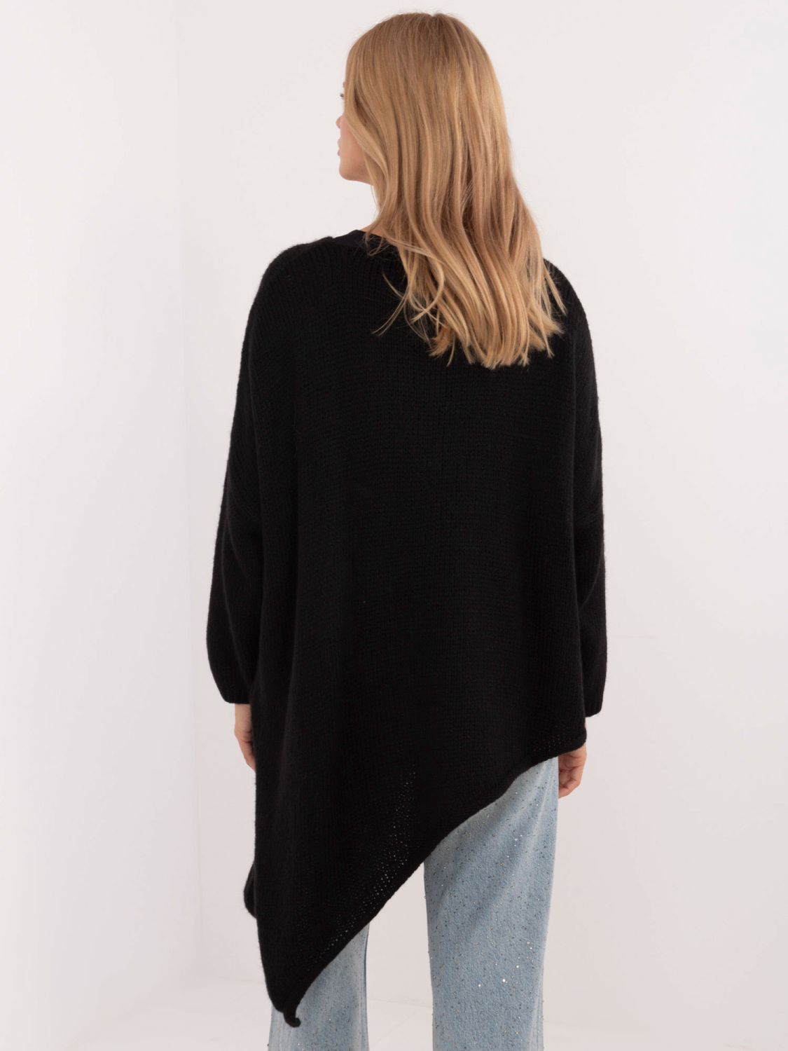 Eleganter schwarzer Pullover