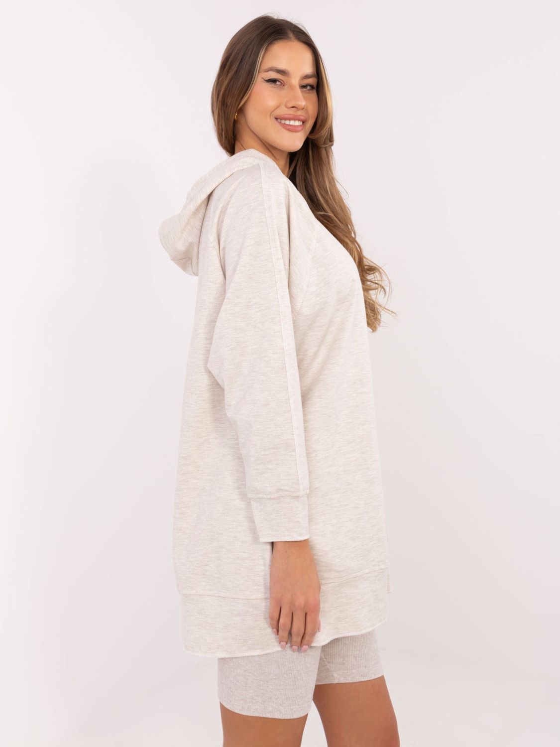 Stylisches Set in hellem Beigeton