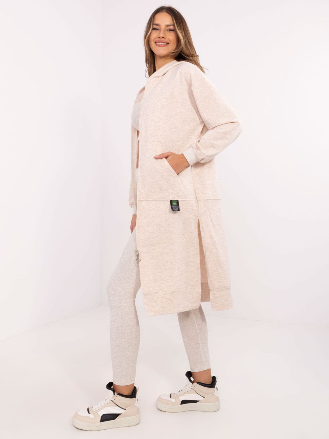 Stylisches Set in hellem Beige