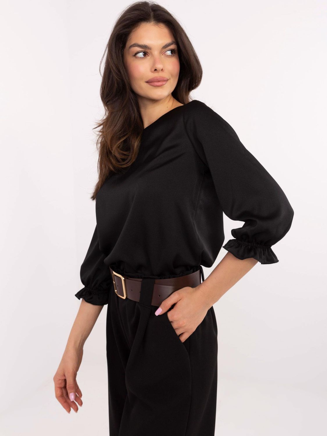 Elegante schwarze Bluse mit 3/4-Ärmeln