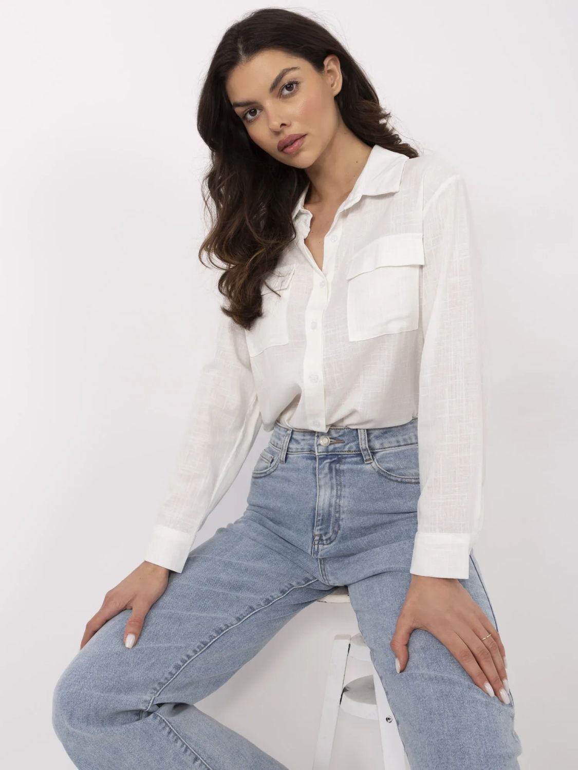 Elegante ecru Bluse mit langen Ärmeln