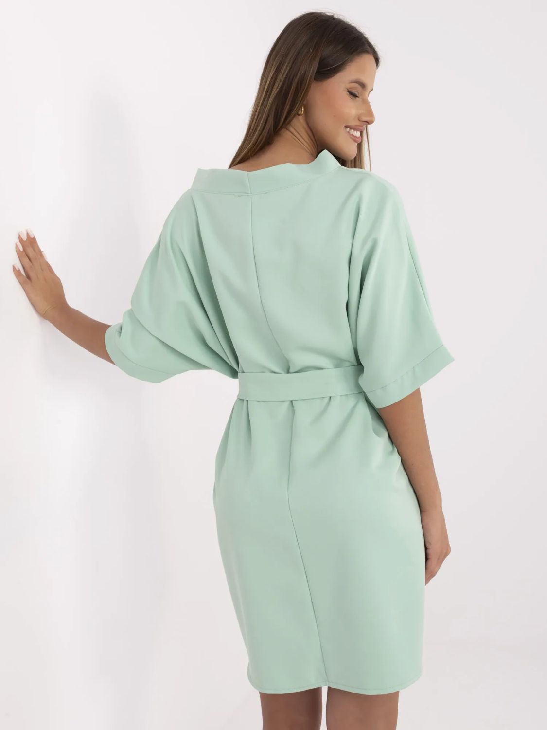 Elegantes Mini-Kleid in Pistazienfarbe