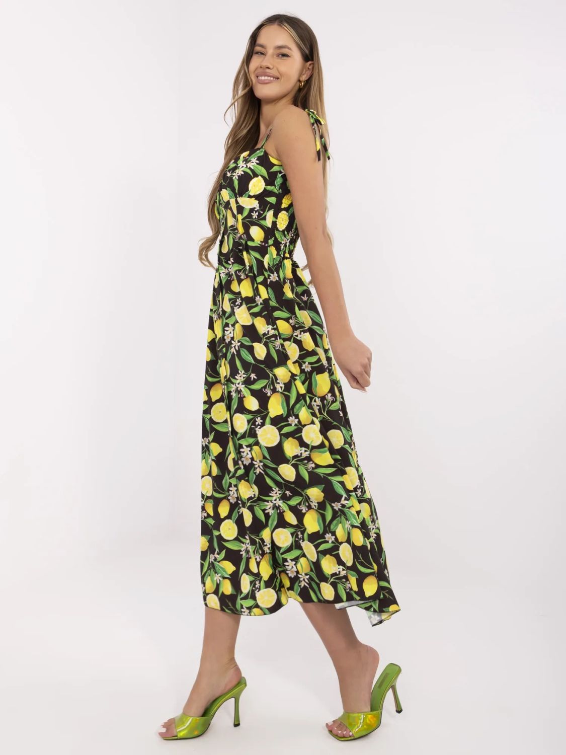 Ausgestellte schwarze Kleid mit Druck