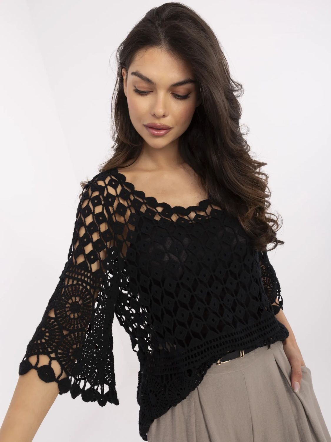 Stilvolle schwarze Bluse mit 3/4-Ärmeln