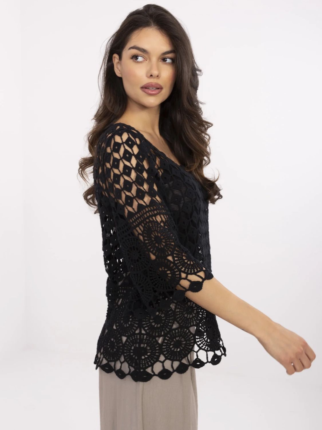 Stilvolle schwarze Bluse mit 3/4-Ärmeln