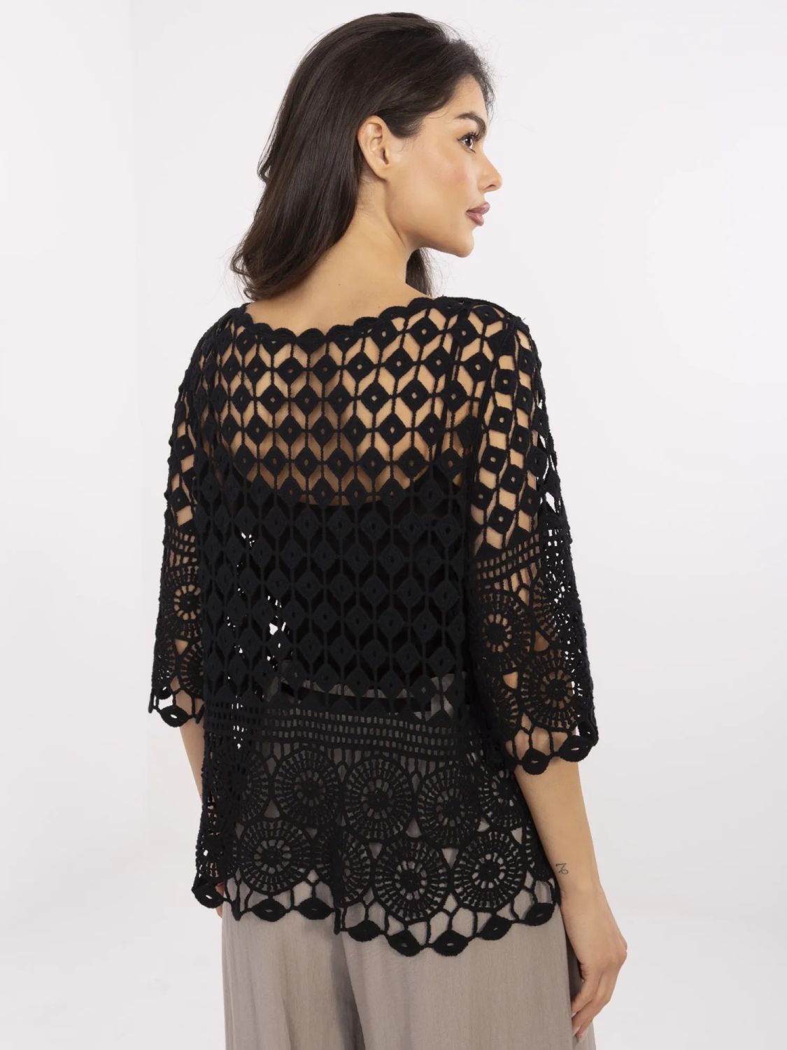 Stilvolle schwarze Bluse mit 3/4-Ärmeln
