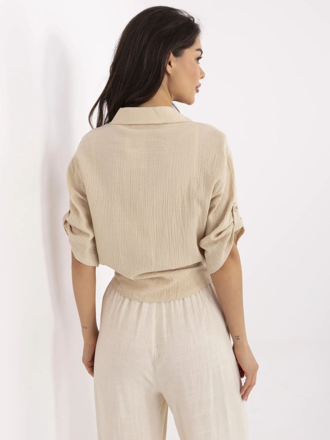 Beige Bluse mit 3/4-Ärmeln