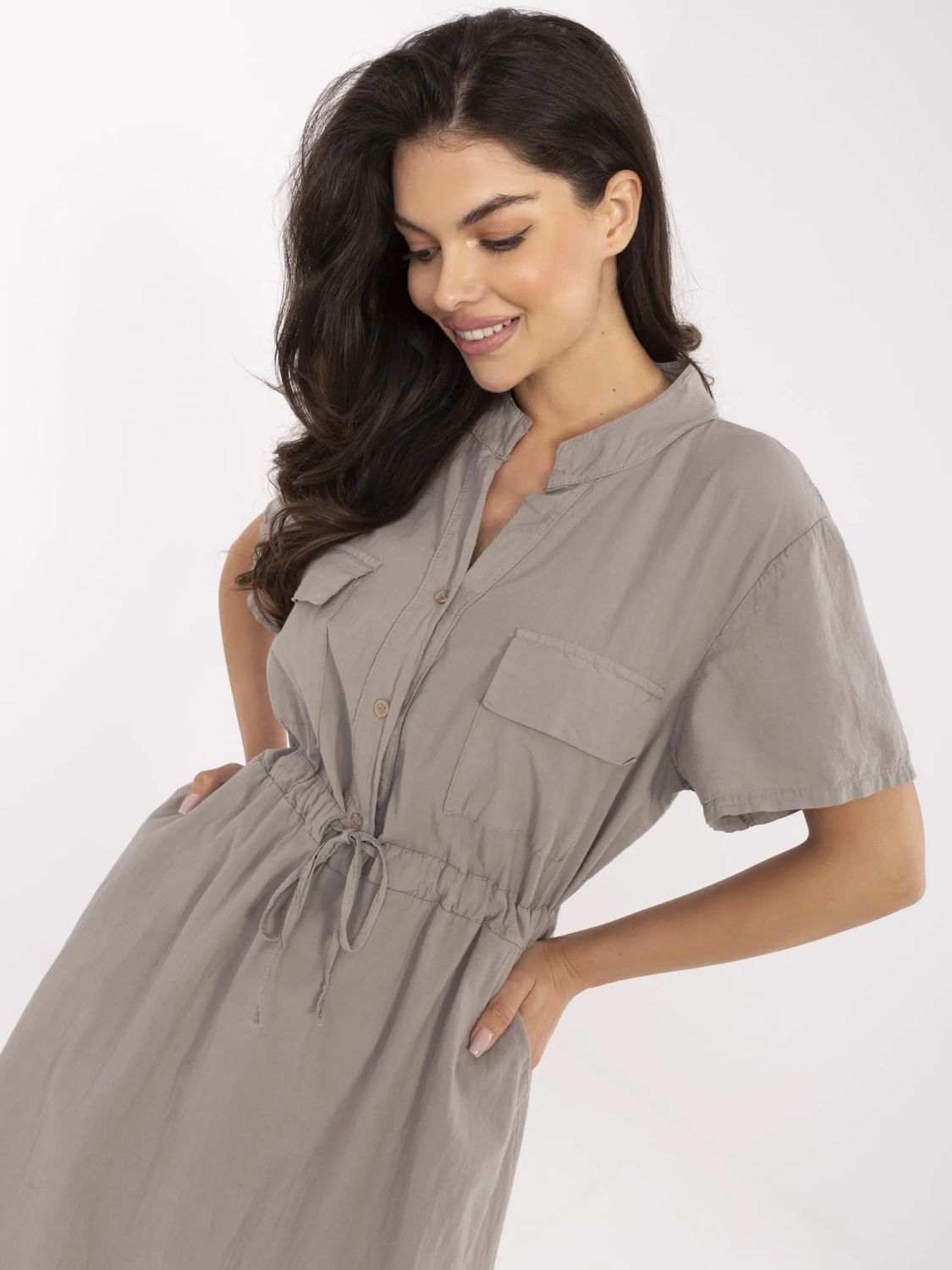 Beige ausgestellte Kleider mit kurzen Ärmeln