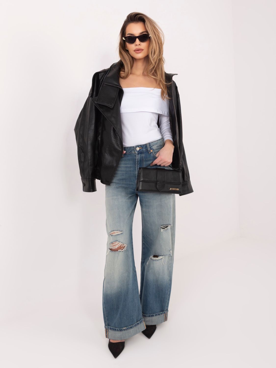 Weiße Bluse mit Carmen-Ausschnitt und 3/4-Ärmeln