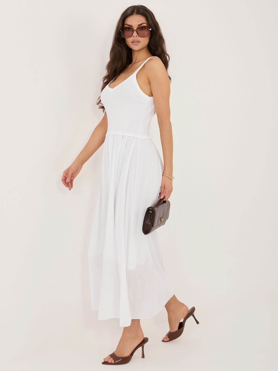 Weißes Maxi-Kleid mit Futter
