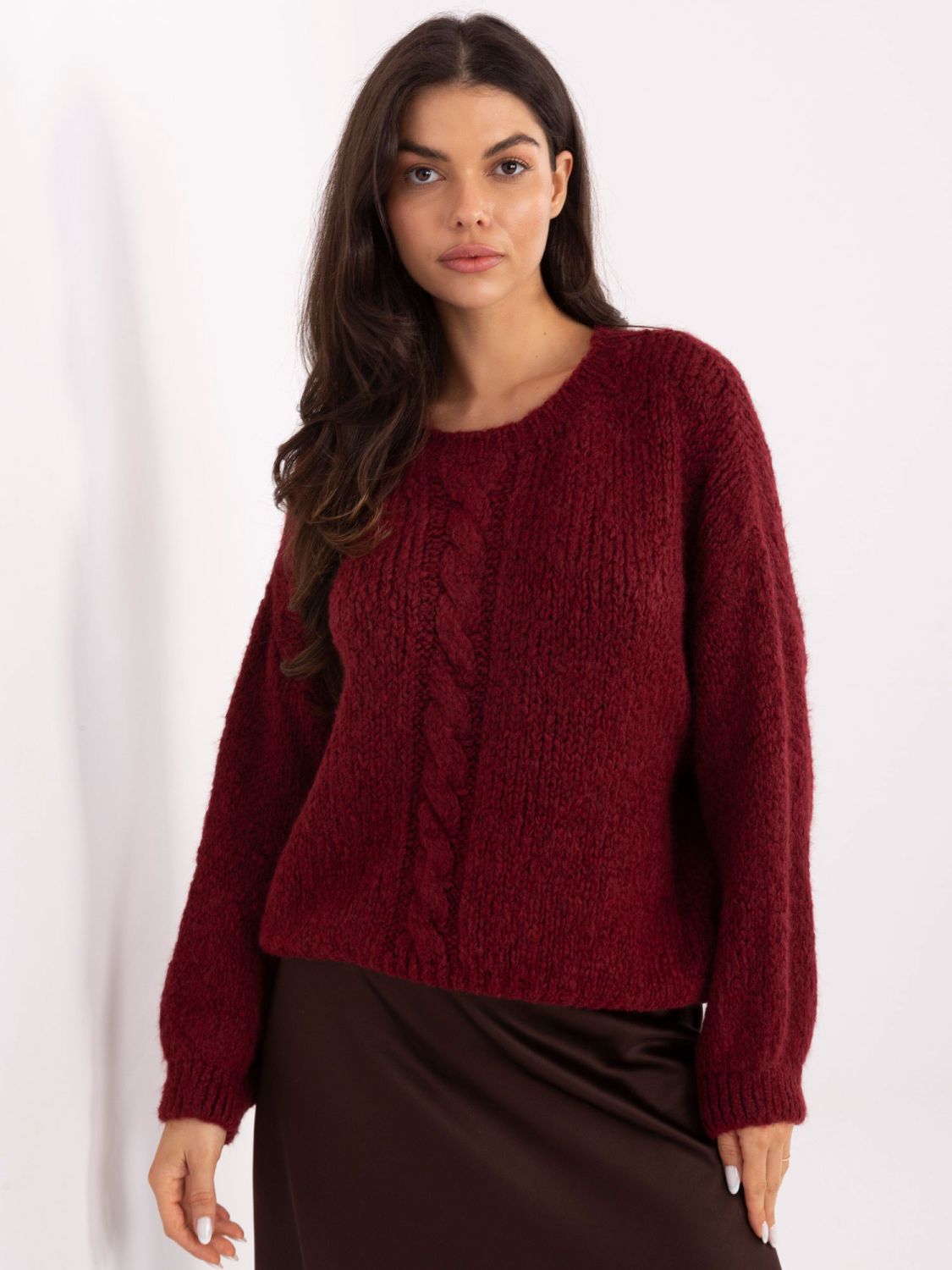 Bordeauxfarbener Pullover mit Rundhalsausschnitt und Puffärmeln