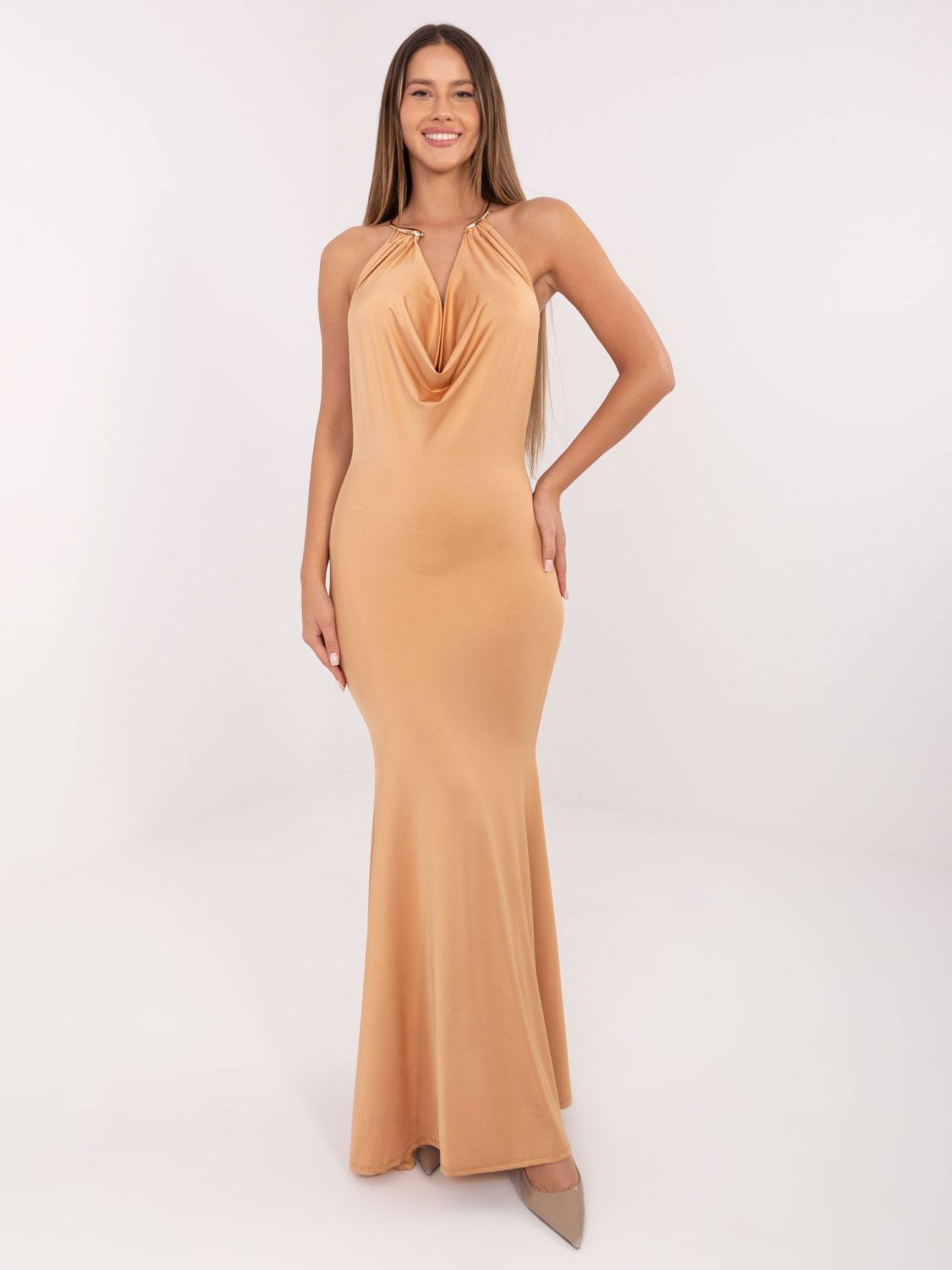 Elegantes Maxi-Kleid in Braun mit Wasserfallausschnitt
