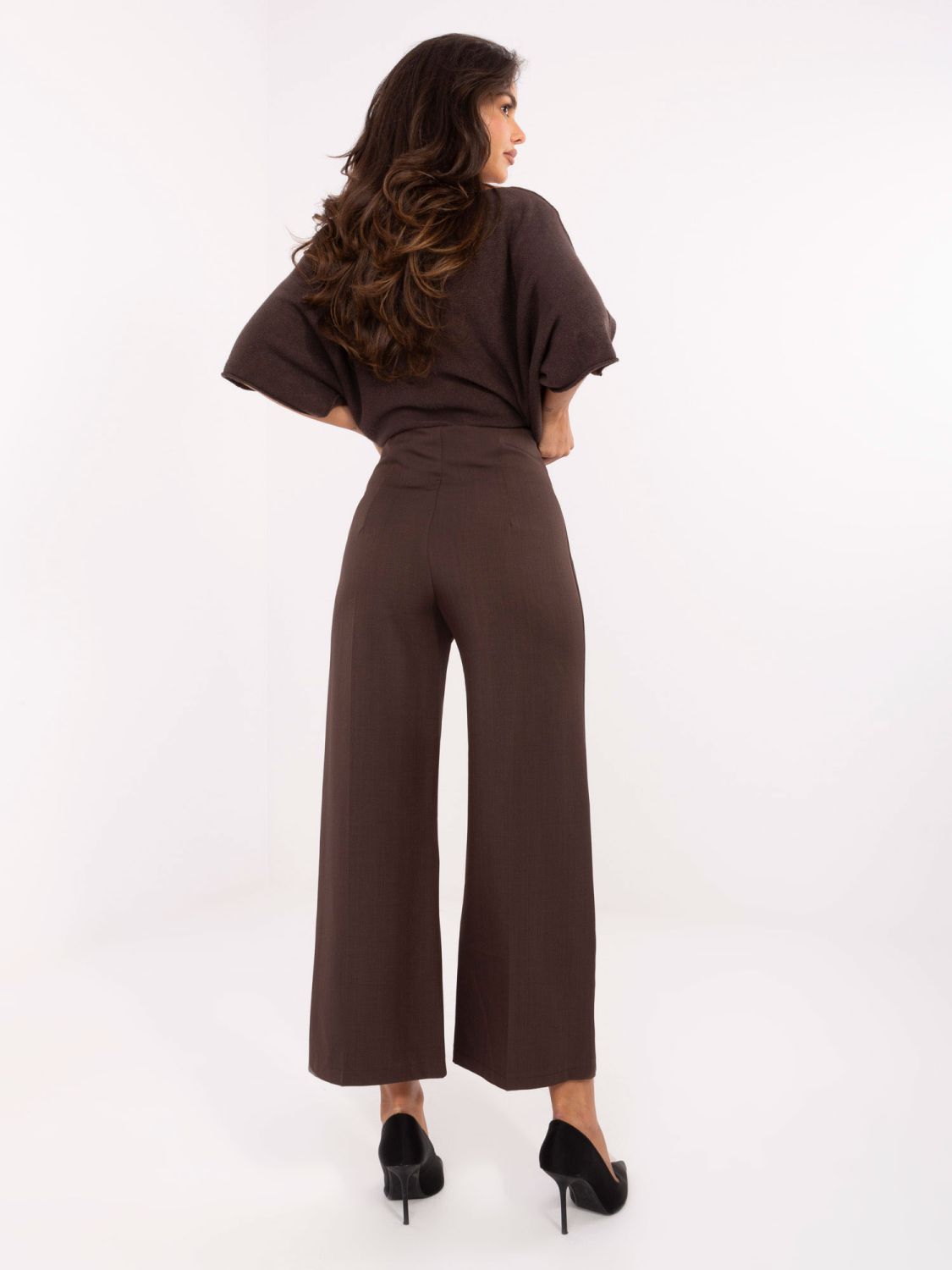Elegante braune Hose mit hohem Bund