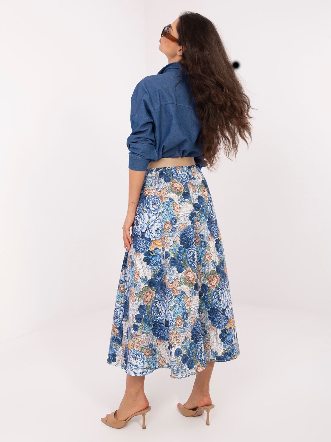 Eleganter Midirock mit Blumenmuster und Gürtel, dunkelblau