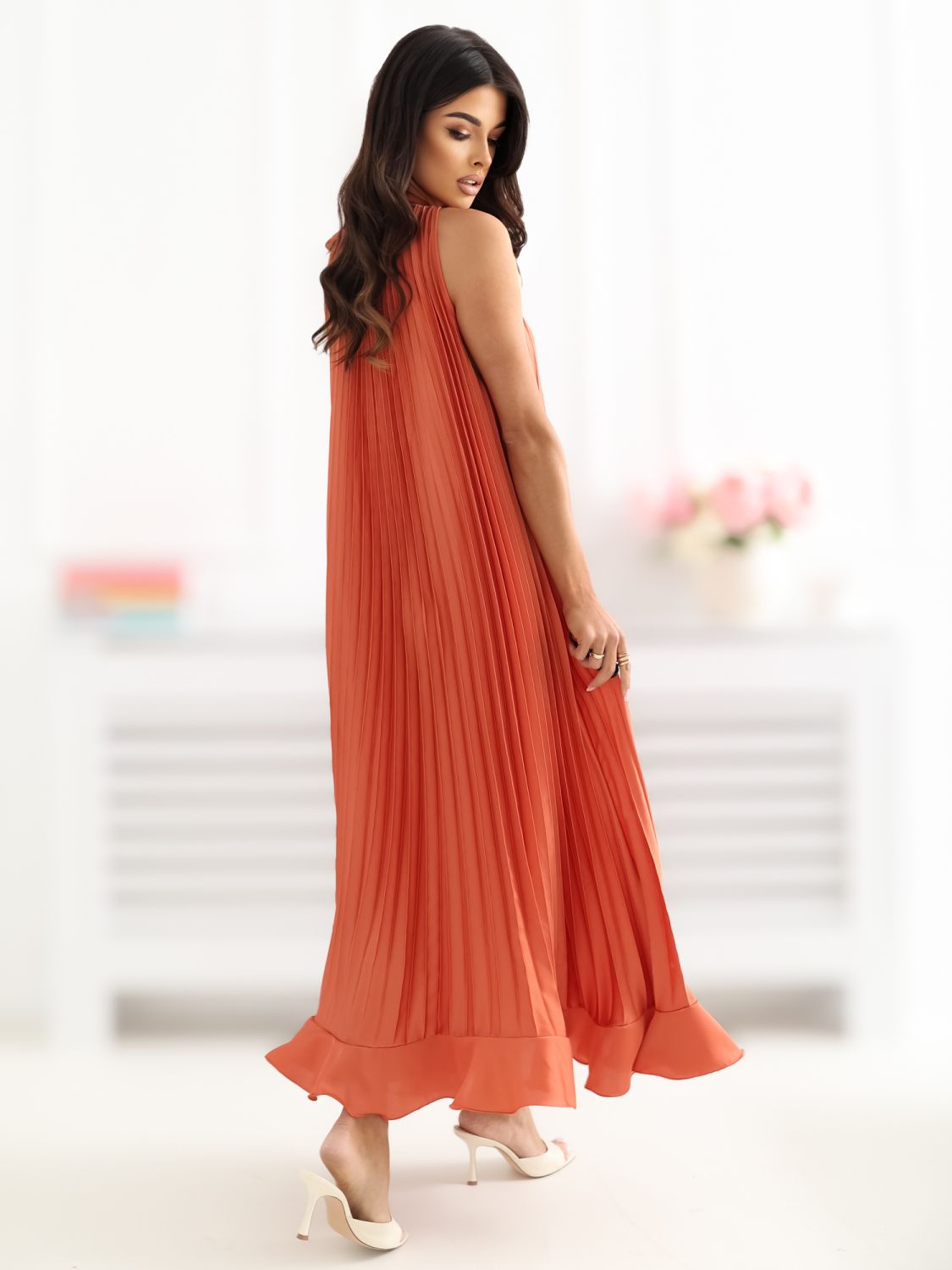 Oranges Midi-Cocktailkleid ohne Ärmel
