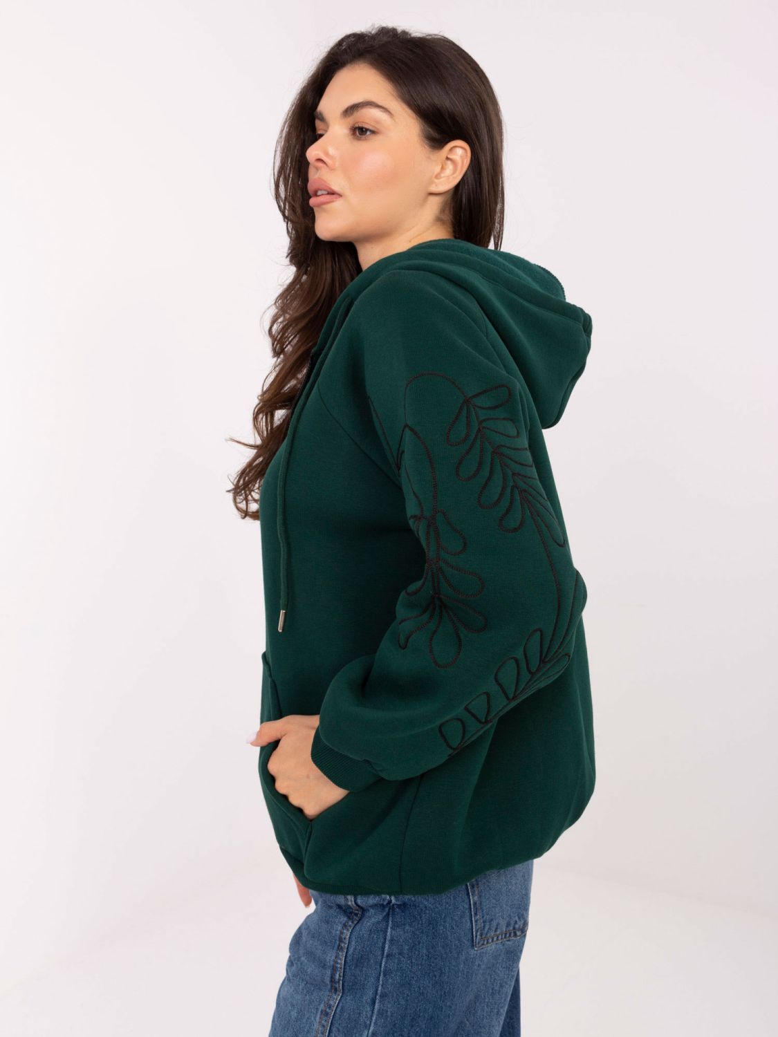 Grünes Kapuzen-Sweatshirt mit Stickerei