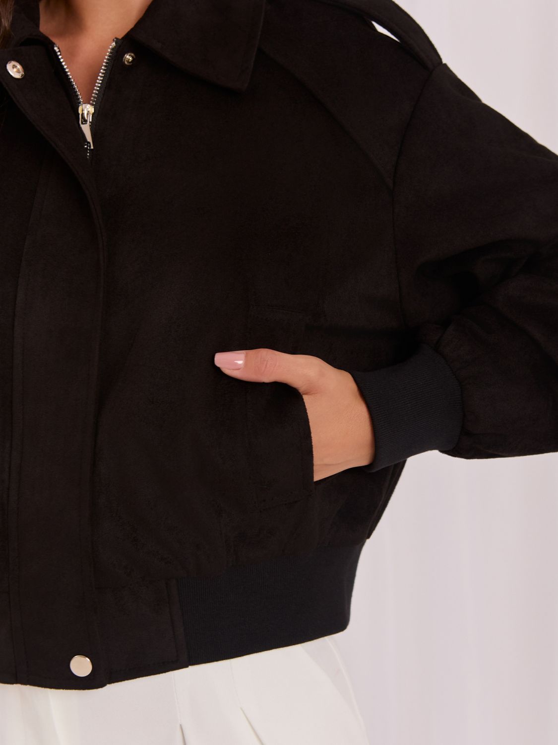 Schwarze Übergangs-Bomberjacke aus Kunstleder