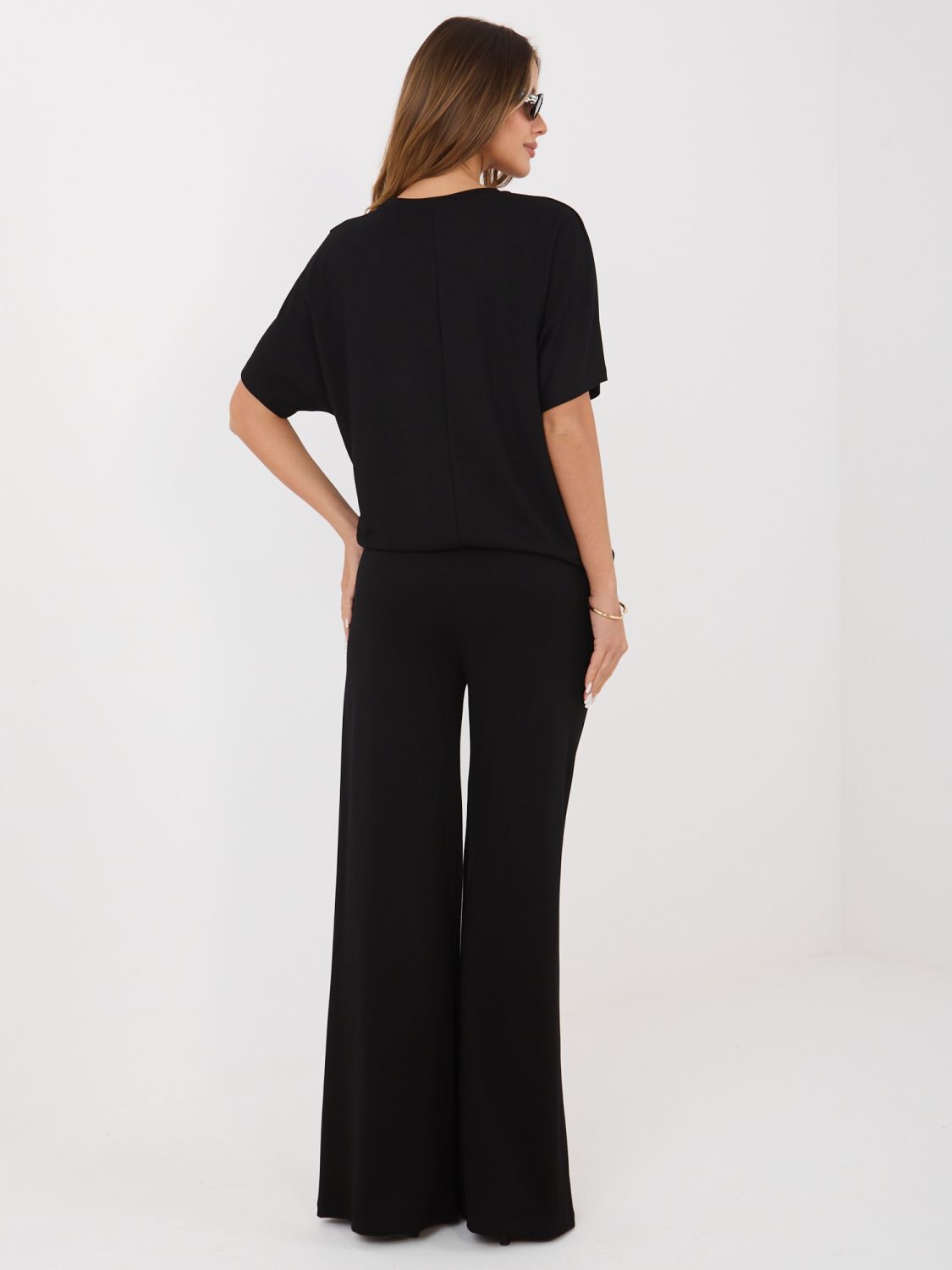 Schwarzes Set Bluse und Hose